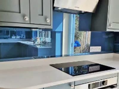 Reflective Colours glass finish sample